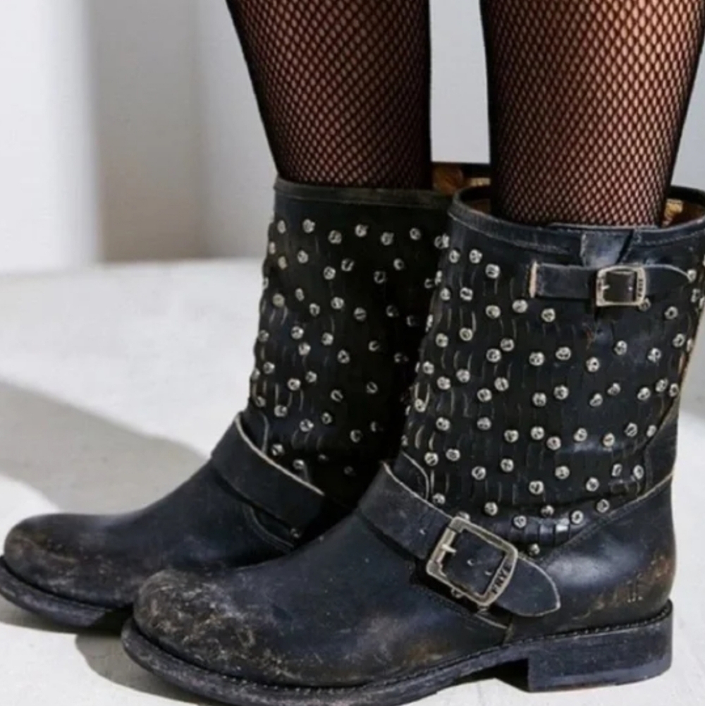 Frye Women Boot 9 Jenna Studded Distressed Leather Combat Boots